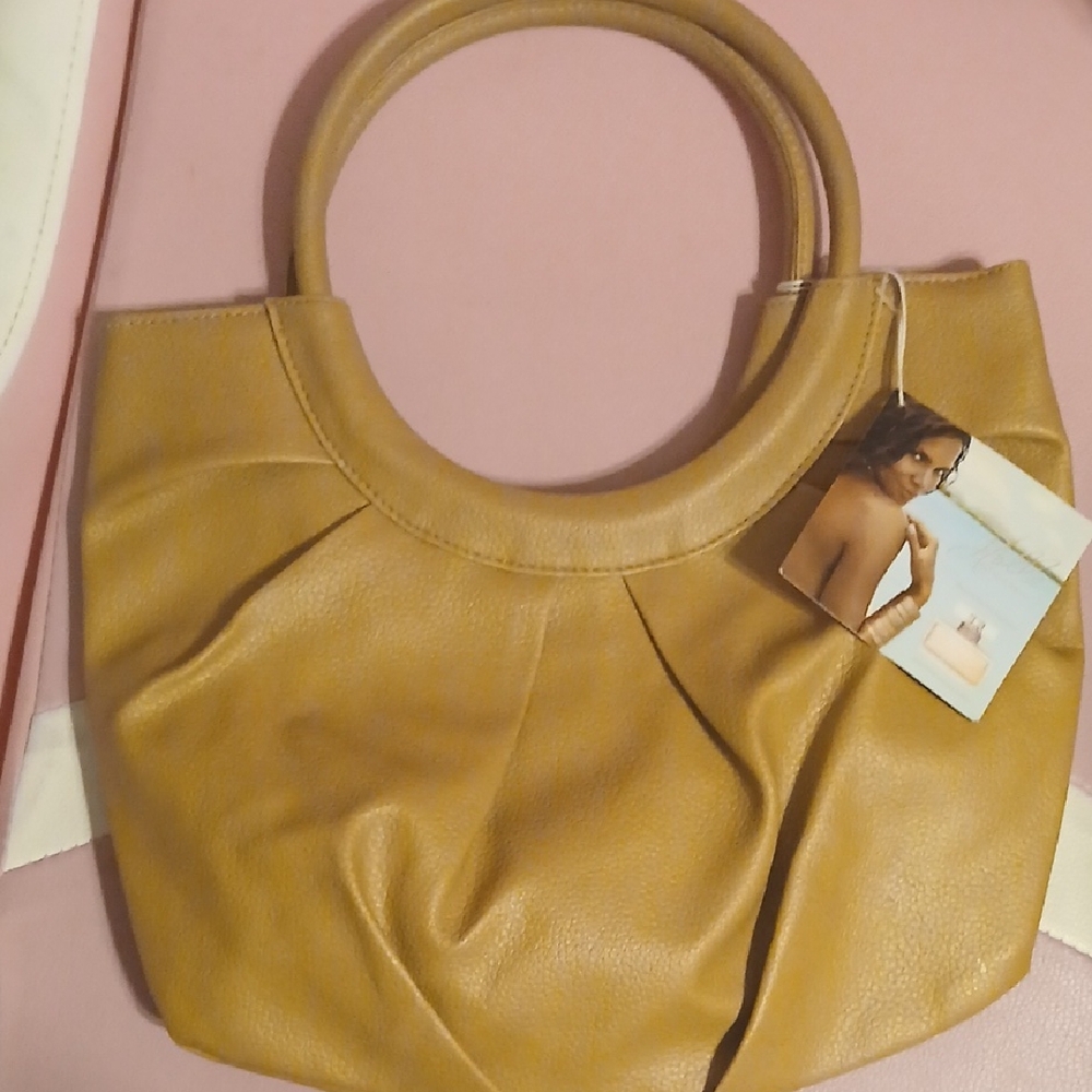 Elegant Tan Women's Shoulder Bag